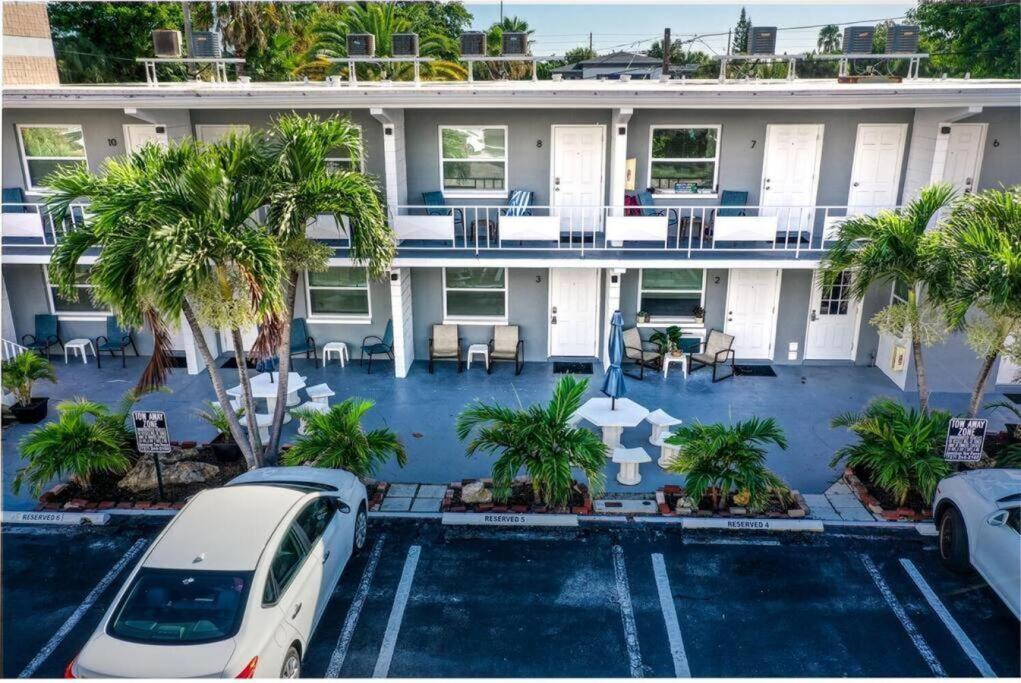 Sunset Beach Suites At Madeira Beach! Pet Friendly With Summer Breezes! - Suite 6 St. Pete Beach Dış mekan fotoğraf